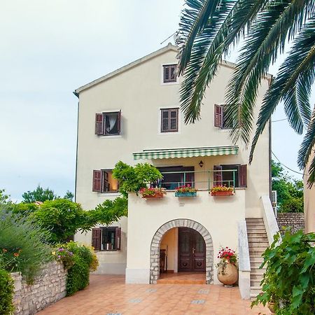 Villa Family House Lana Osor Exterior foto