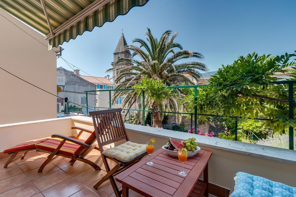Villa Family House Lana Osor Exterior foto
